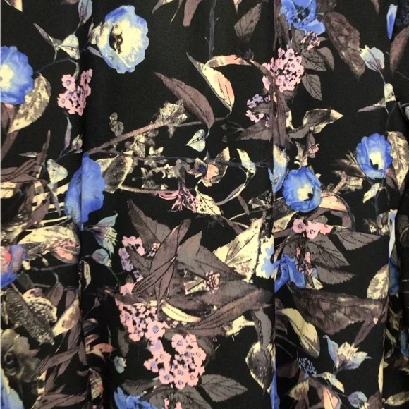 Gianni Bini Black and Blue Floral Long Sleeve Dress - Picture 3 of 8